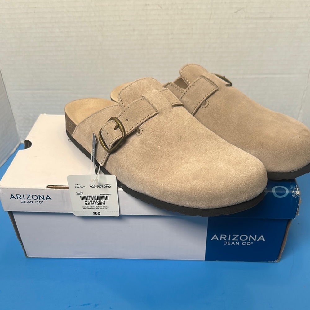 Men's Tan Slip-On Shoes